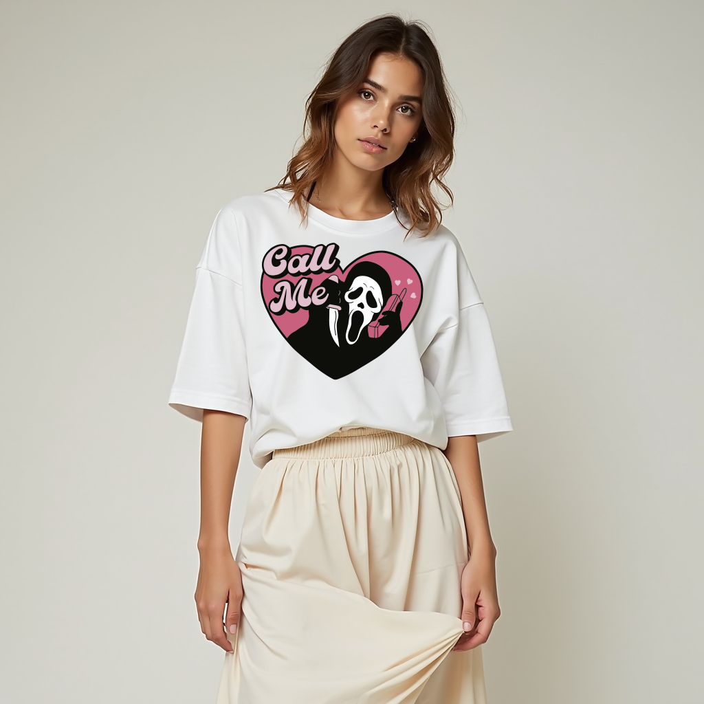 Playera "Call me" oversize blanca